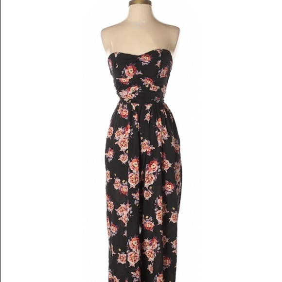 Revolve Floral Wide Leg Strapless Jumpsuit - Picture 4 of 14